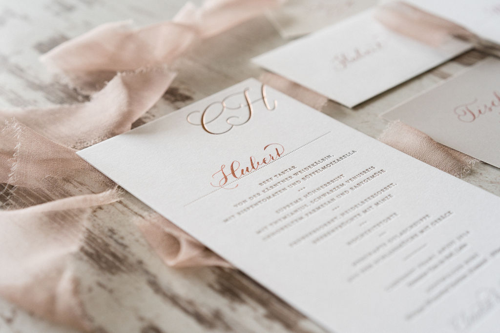 hochzeit kalligraphie rose